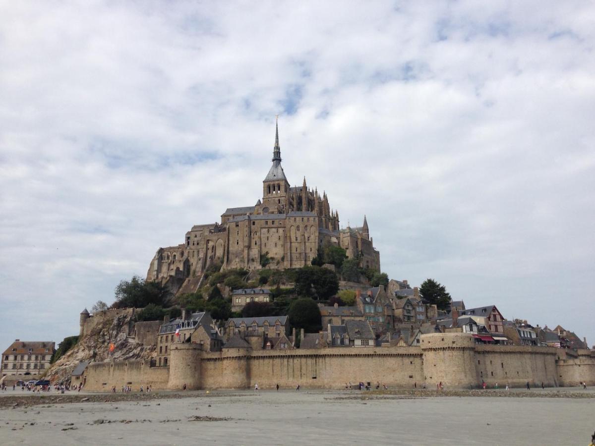 Maison D'Hotes De Charme La Rose De Ducey Pres Du Mont Saint Michel Exteriör bild